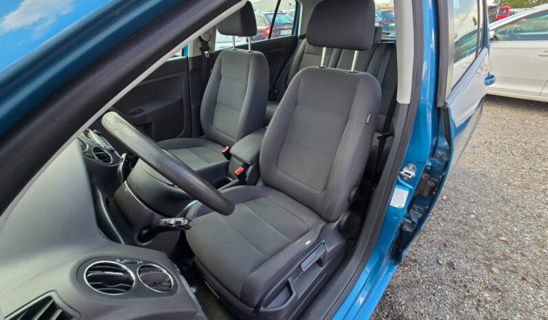 
								Volkswagen Golf Plus 2005 – 1.6 FSI Trend DSG full									