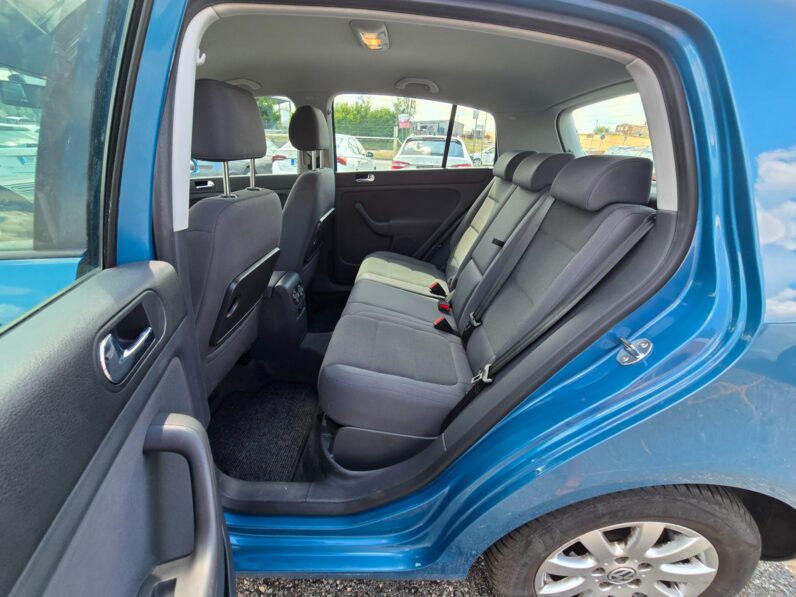
								Volkswagen Golf Plus 2005 – 1.6 FSI Trend DSG full									
