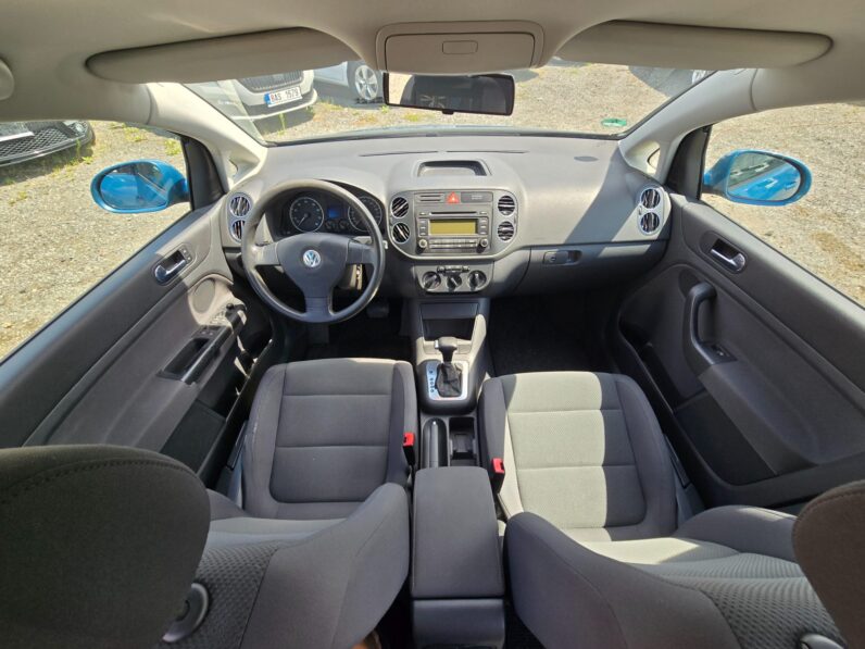 
								Volkswagen Golf Plus 2005 – 1.6 FSI Trend DSG full									