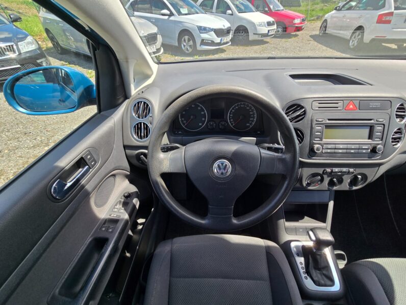 
								Volkswagen Golf Plus 2005 – 1.6 FSI Trend DSG full									