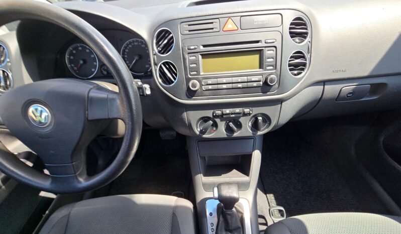 
								Volkswagen Golf Plus 2005 – 1.6 FSI Trend DSG full									