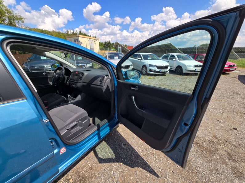 
								Volkswagen Golf Plus 2005 – 1.6 FSI Trend DSG full									