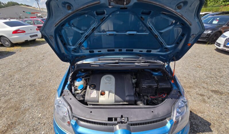 
								Volkswagen Golf Plus 2005 – 1.6 FSI Trend DSG full									