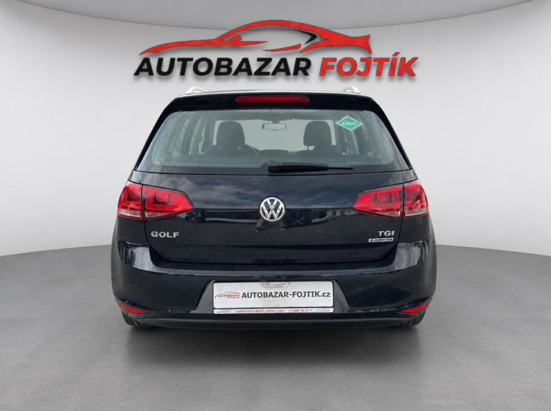 
								Volkswagen Golf 2015 – 1.4 TGi Highline DSG full									