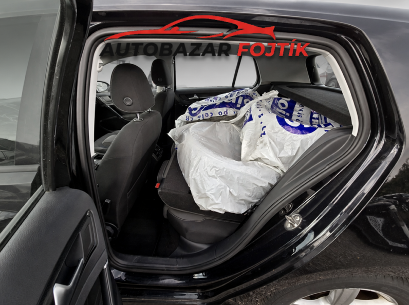 
								Volkswagen Golf 2015 – 1.4 TGi Highline DSG full									