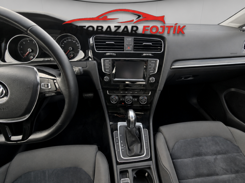 
								Volkswagen Golf 2015 – 1.4 TGi Highline DSG full									