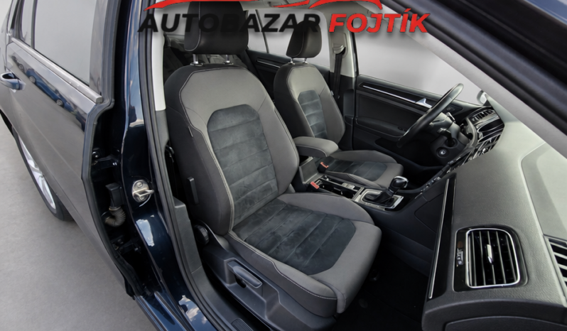 
								Volkswagen Golf 2015 – 1.4 TGi Highline DSG full									