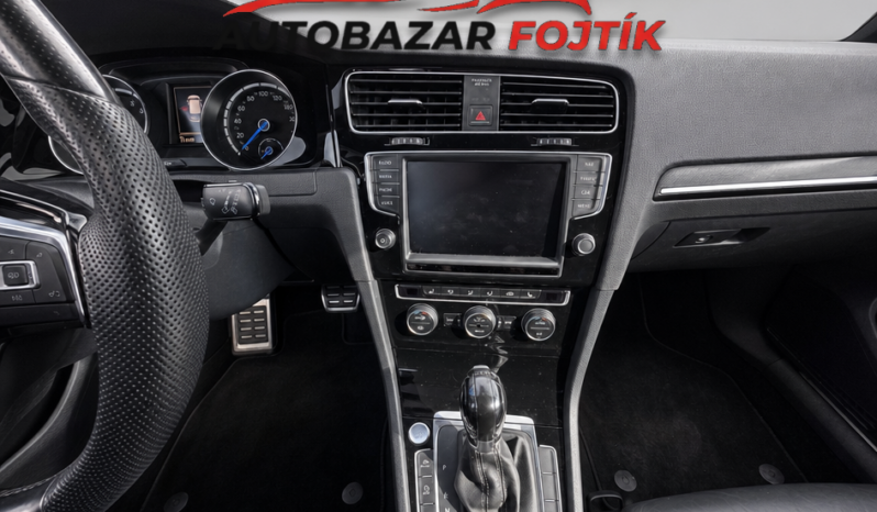 
								Volkswagen Golf 2014 – R 2.0TSi 221KW 4 Motion full									