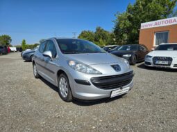 Peugeot 207 2008 – 1.4 54KW XR klima,2 sady kol,nová STK