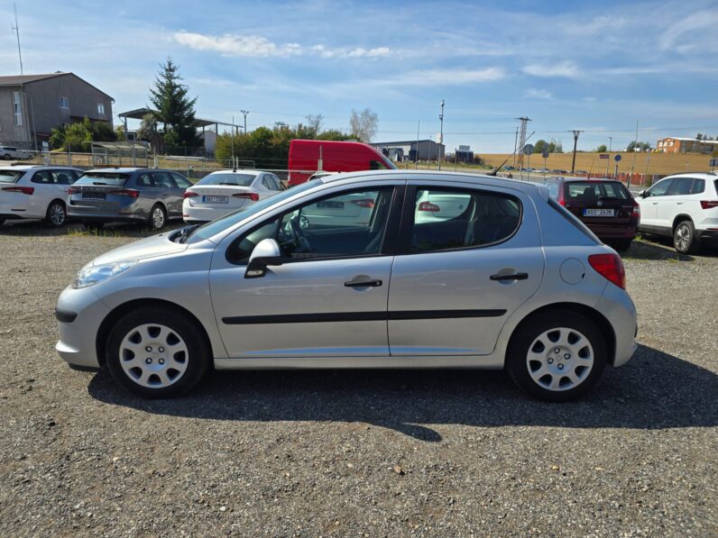 
								Peugeot 207 2008 – 1.4 54KW XR klima,2 sady kol,nová STK full									