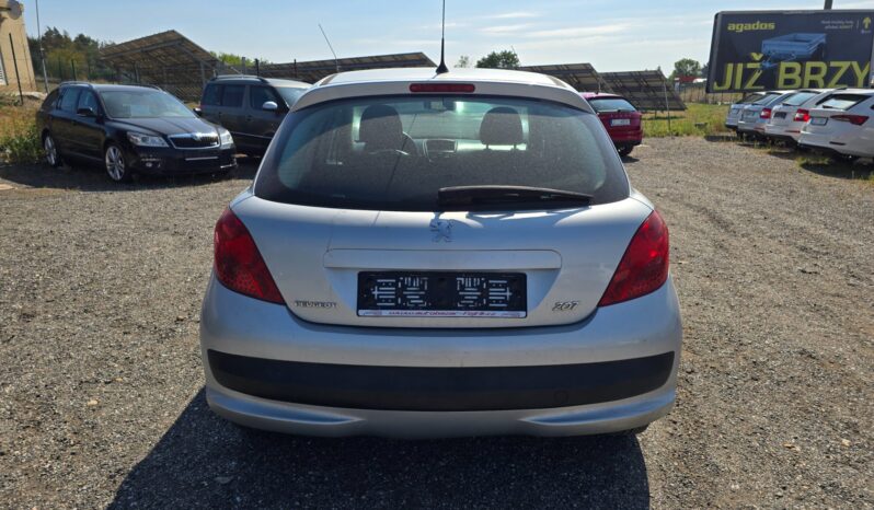 
								Peugeot 207 2008 – 1.4 54KW XR klima,2 sady kol,nová STK full									