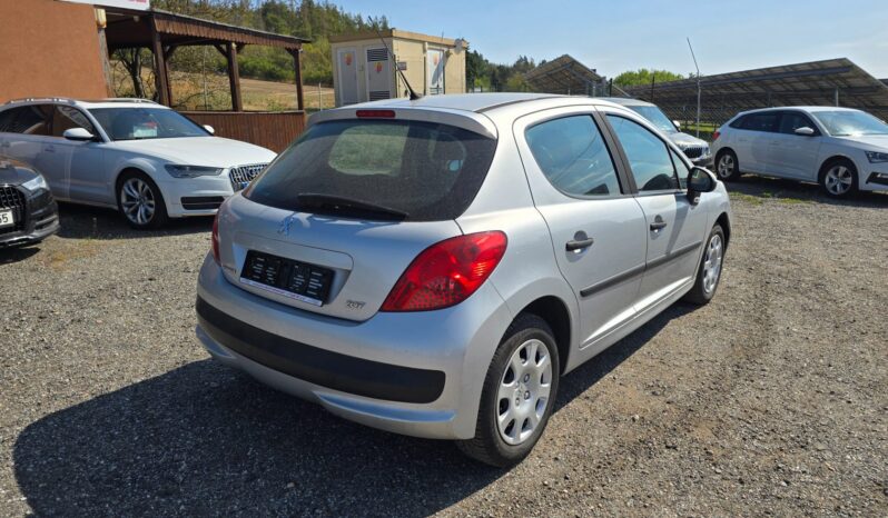 
								Peugeot 207 2008 – 1.4 54KW XR klima,2 sady kol,nová STK full									