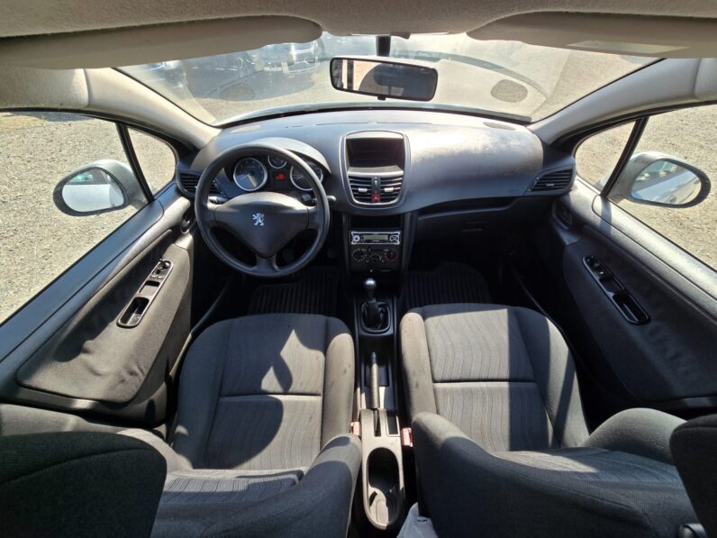 
								Peugeot 207 2008 – 1.4 54KW XR klima,2 sady kol,nová STK full									