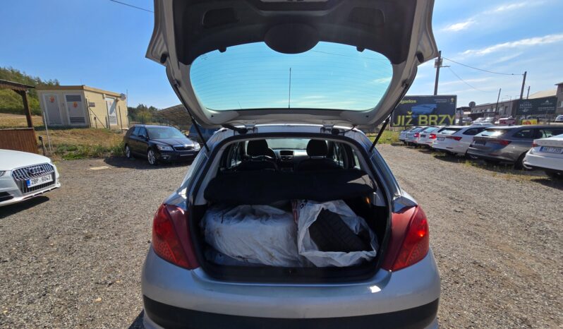 
								Peugeot 207 2008 – 1.4 54KW XR klima,2 sady kol,nová STK full									