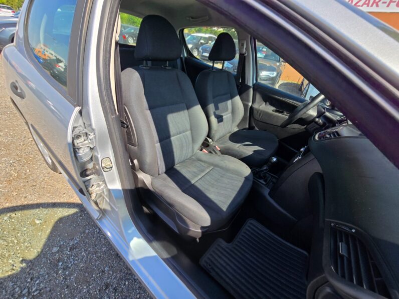 
								Peugeot 207 2008 – 1.4 54KW XR klima,2 sady kol,nová STK full									