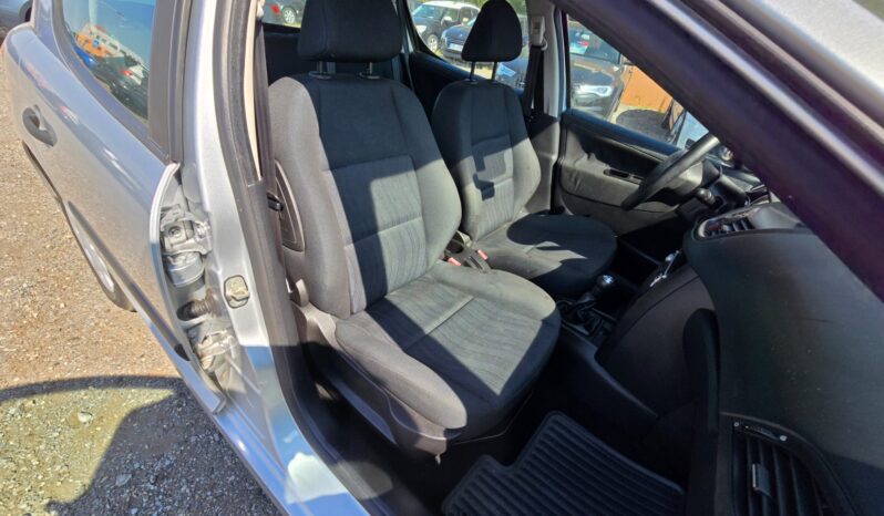 
								Peugeot 207 2008 – 1.4 54KW XR klima,2 sady kol,nová STK full									