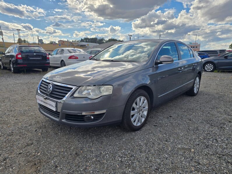 
								Volkswagen Passat 2005 – 2.0 TDi 103KW Comfort full									