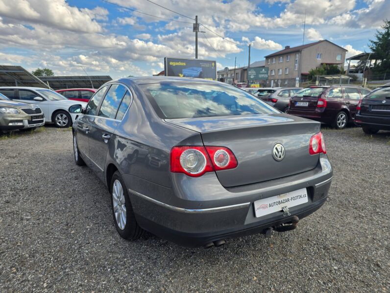 
								Volkswagen Passat 2005 – 2.0 TDi 103KW Comfort full									
