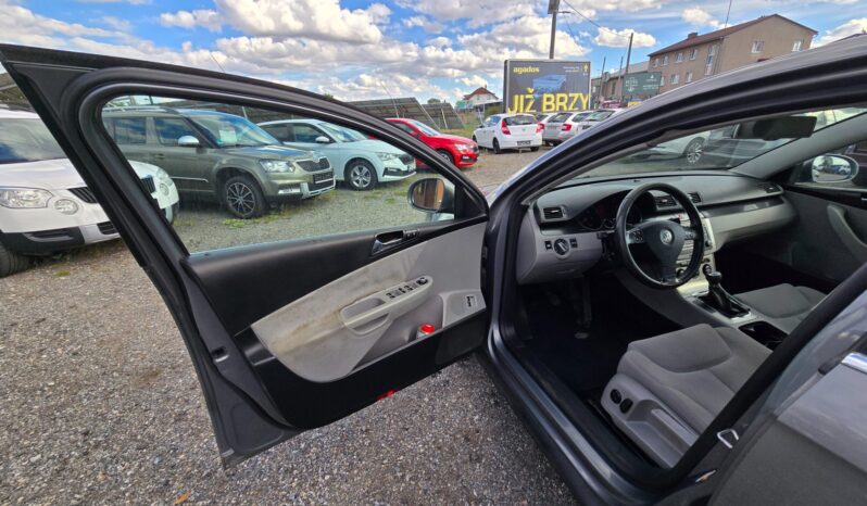 
								Volkswagen Passat 2005 – 2.0 TDi 103KW Comfort full									