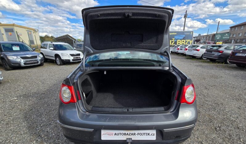 
								Volkswagen Passat 2005 – 2.0 TDi 103KW Comfort full									