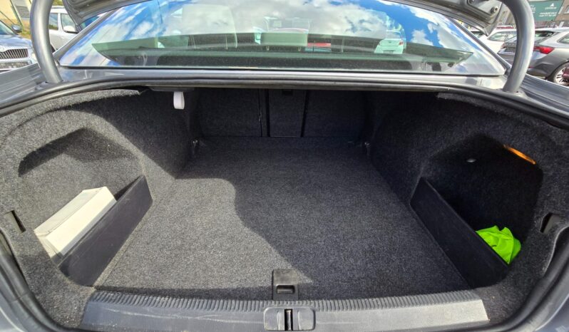 
								Volkswagen Passat 2005 – 2.0 TDi 103KW Comfort full									