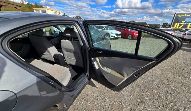
								Volkswagen Passat 2005 – 2.0 TDi 103KW Comfort full									