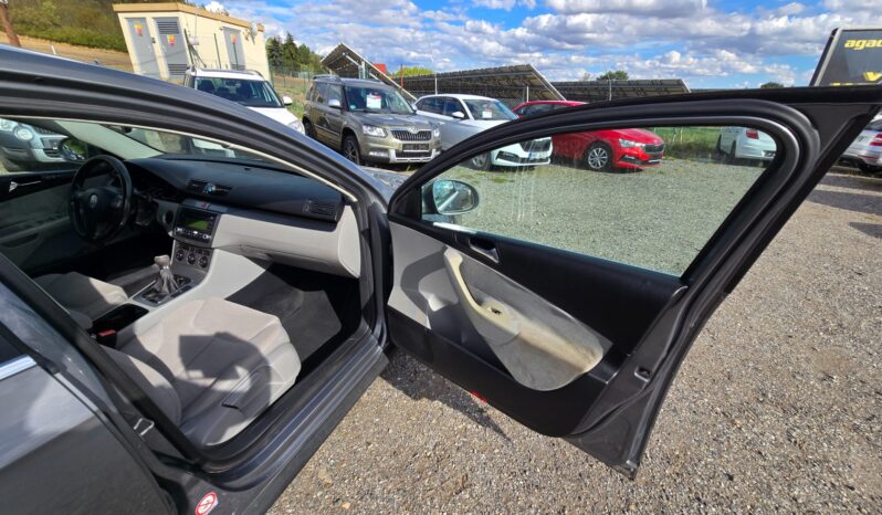 
								Volkswagen Passat 2005 – 2.0 TDi 103KW Comfort full									