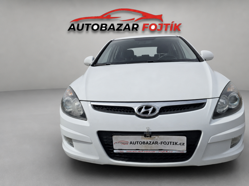 
								Hyundai i30 2010 – 1.4 CVVT 80KW  klima full									