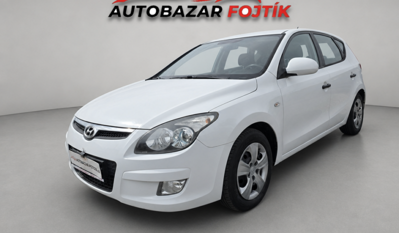 
								Hyundai i30 2010 – 1.4 CVVT 80KW  klima full									