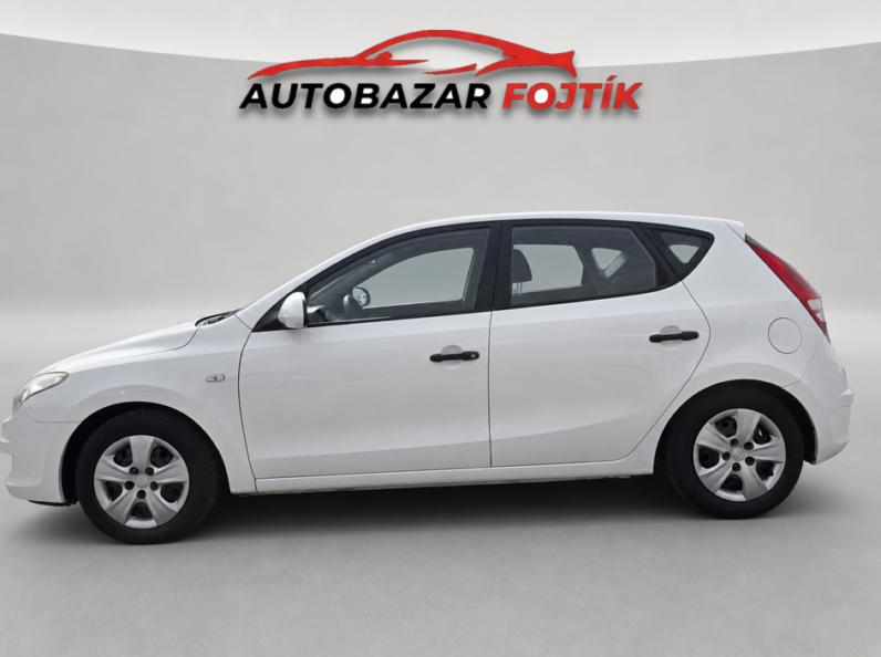 
								Hyundai i30 2010 – 1.4 CVVT 80KW  klima full									