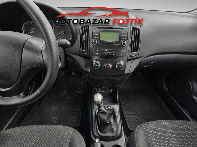 
								Hyundai i30 2010 – 1.4 CVVT 80KW  klima full									