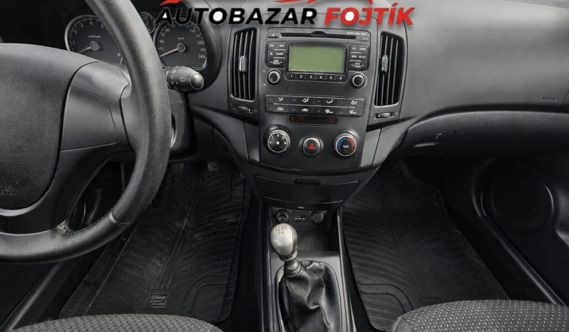 
								Hyundai i30 2010 – 1.4 CVVT 80KW  klima full									