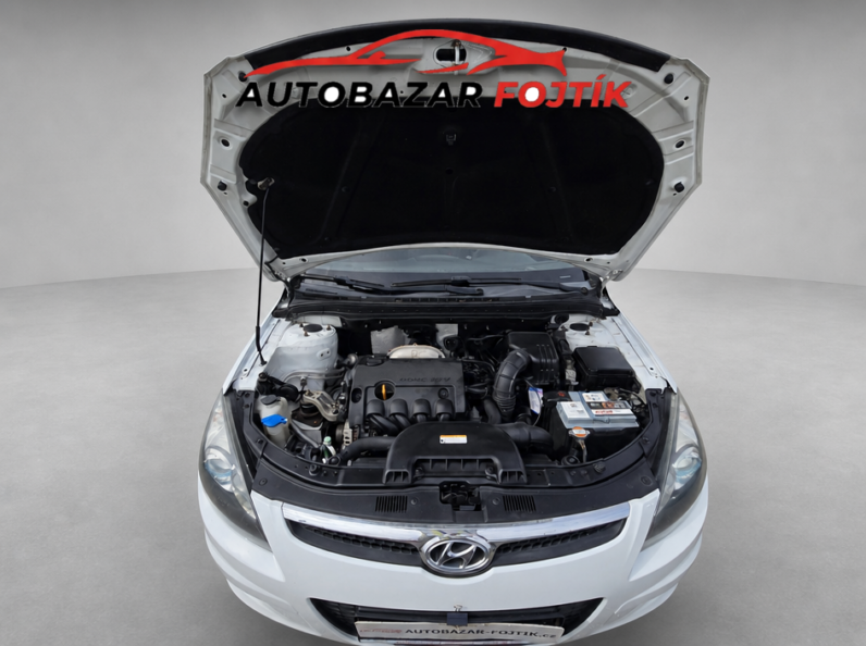 
								Hyundai i30 2010 – 1.4 CVVT 80KW  klima full									
